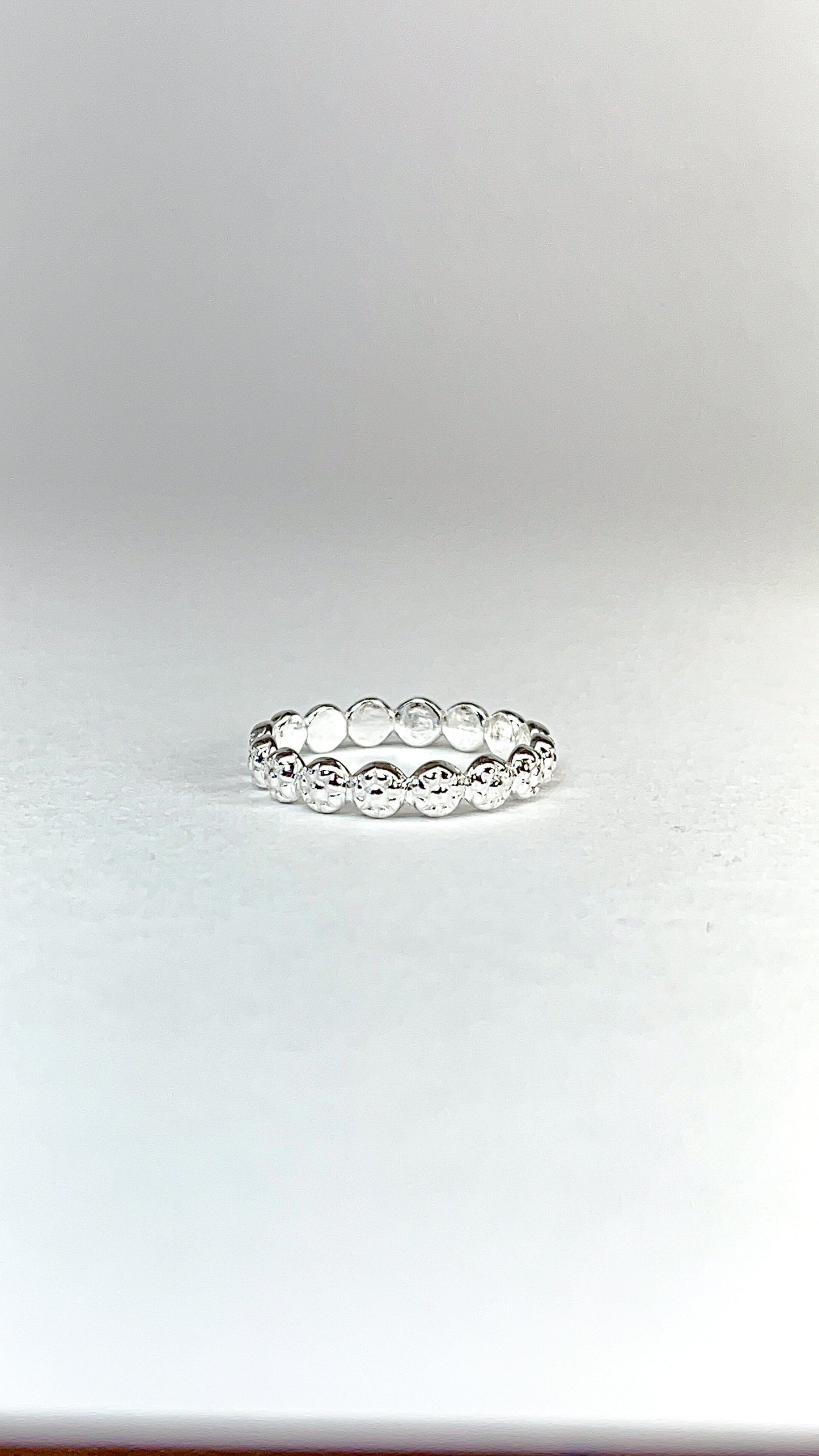 Nora ring