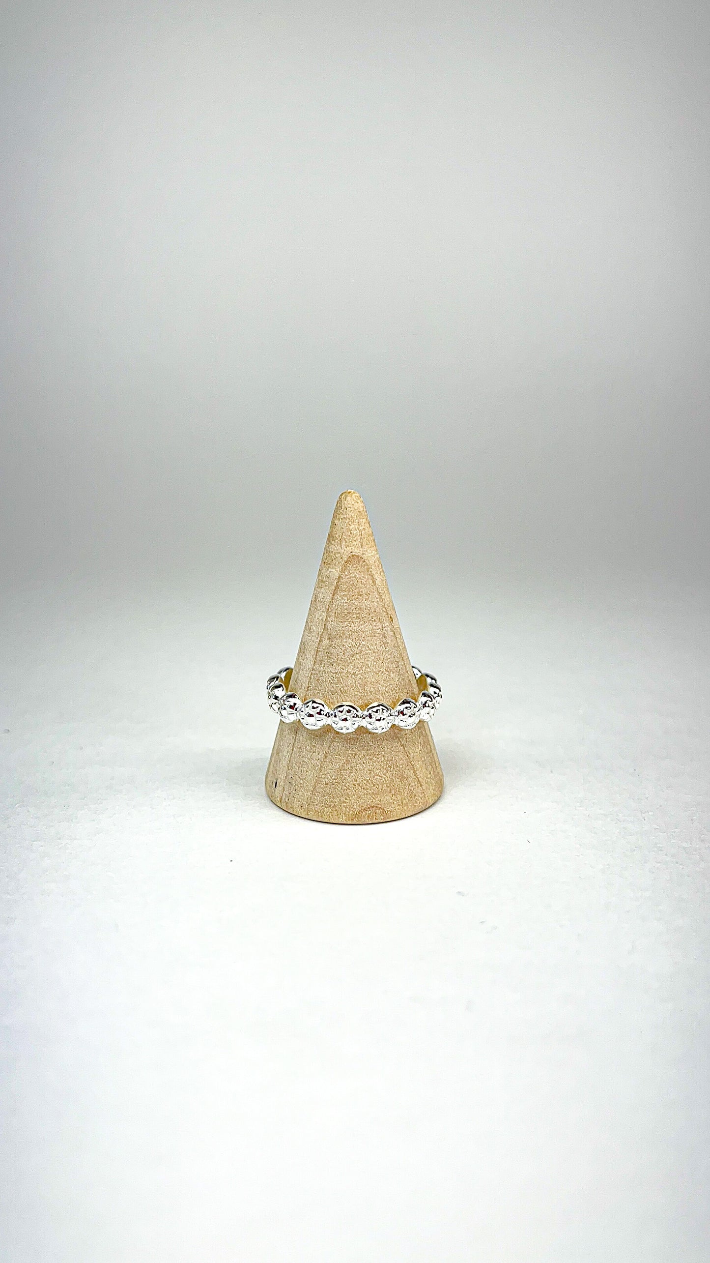 Nora ring