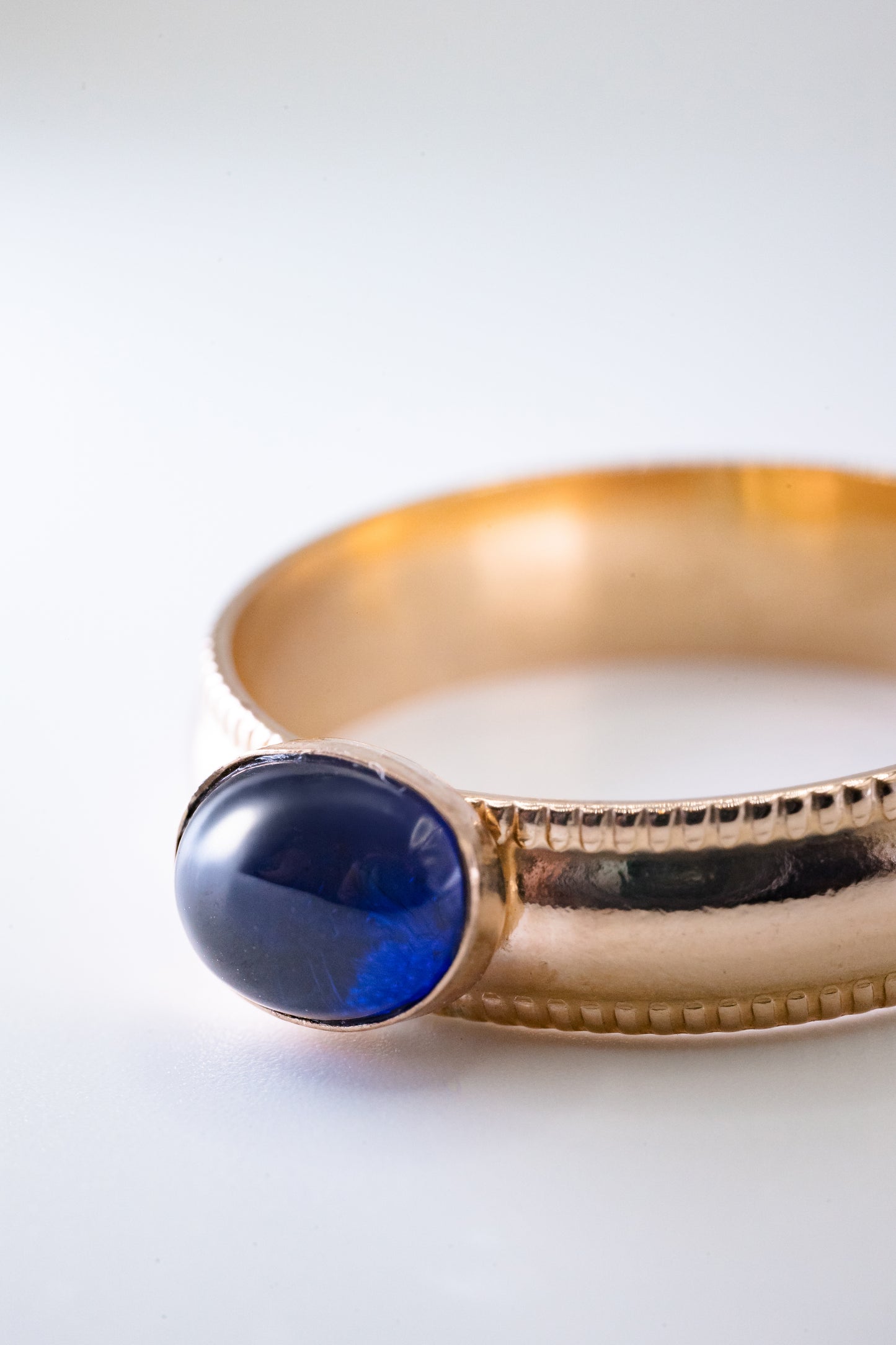 Atlas ring