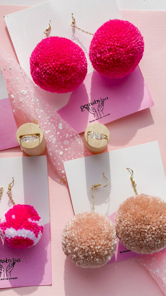 Pom Pom earrings
