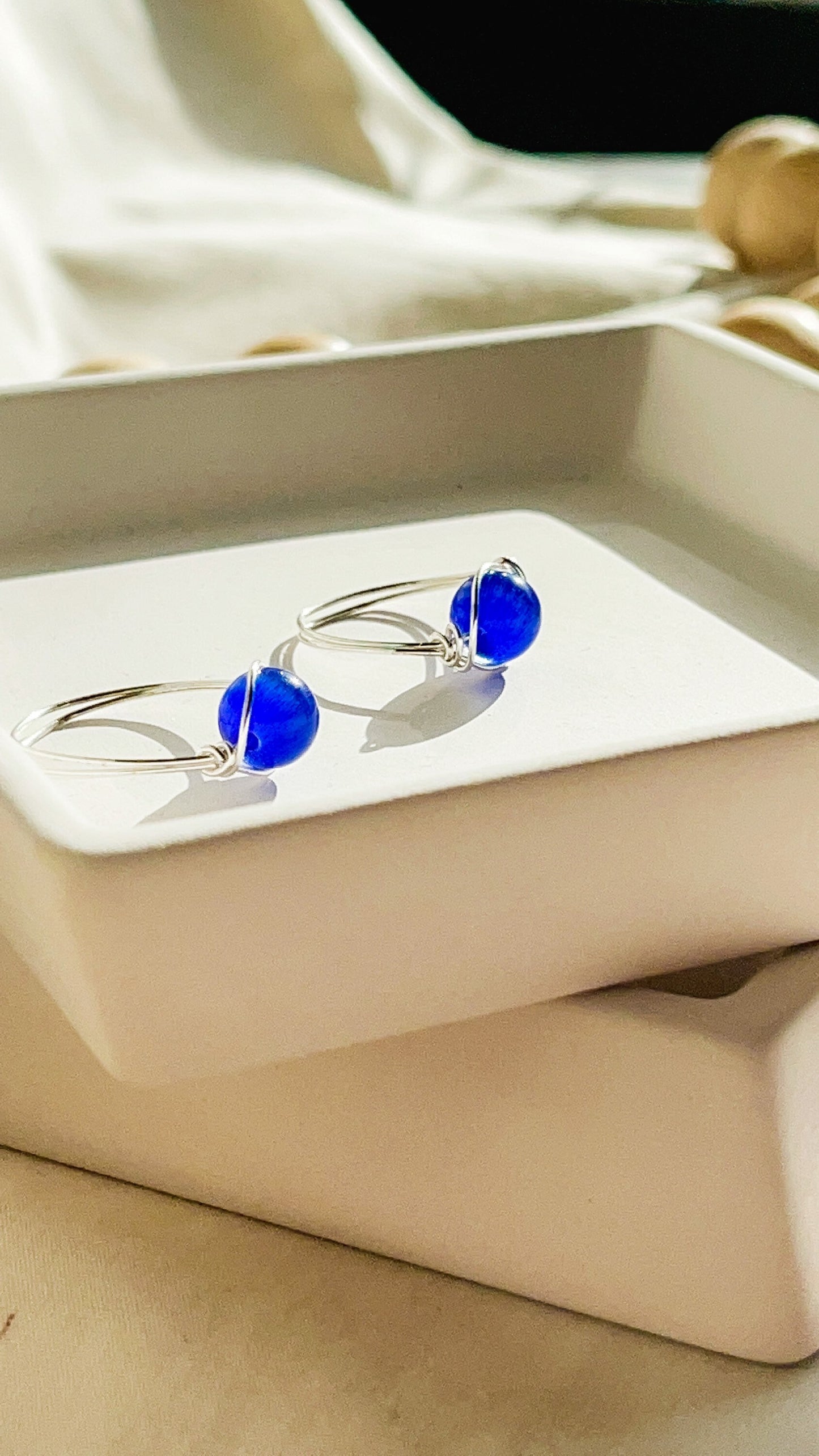 Ocean eye ring
