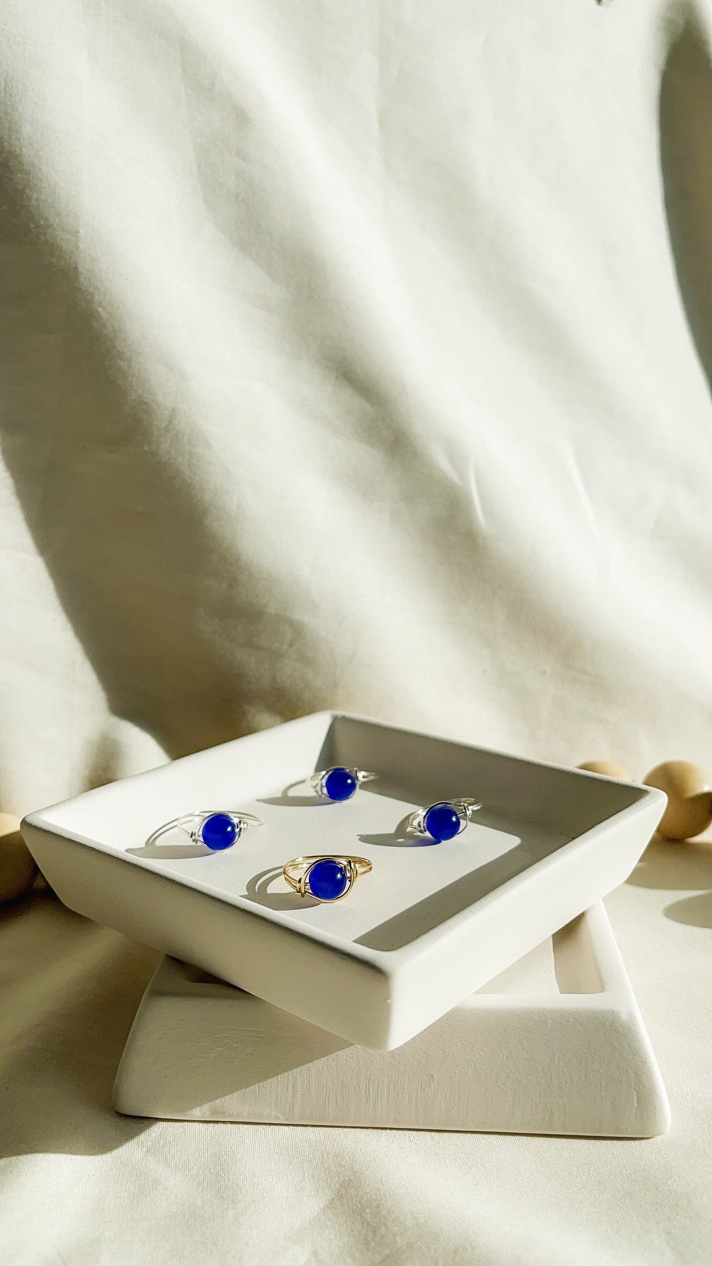 Ocean eye ring