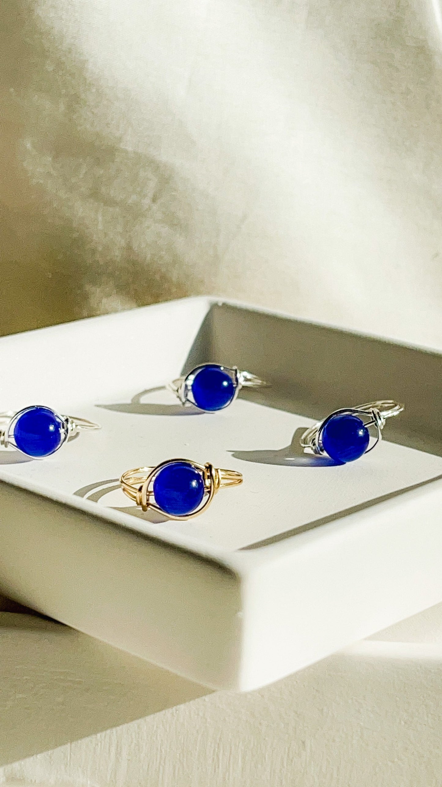 Ocean eye ring