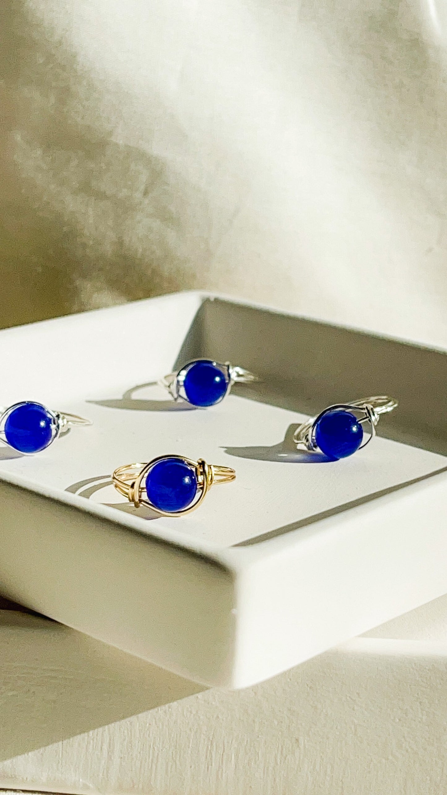 Ocean eye ring