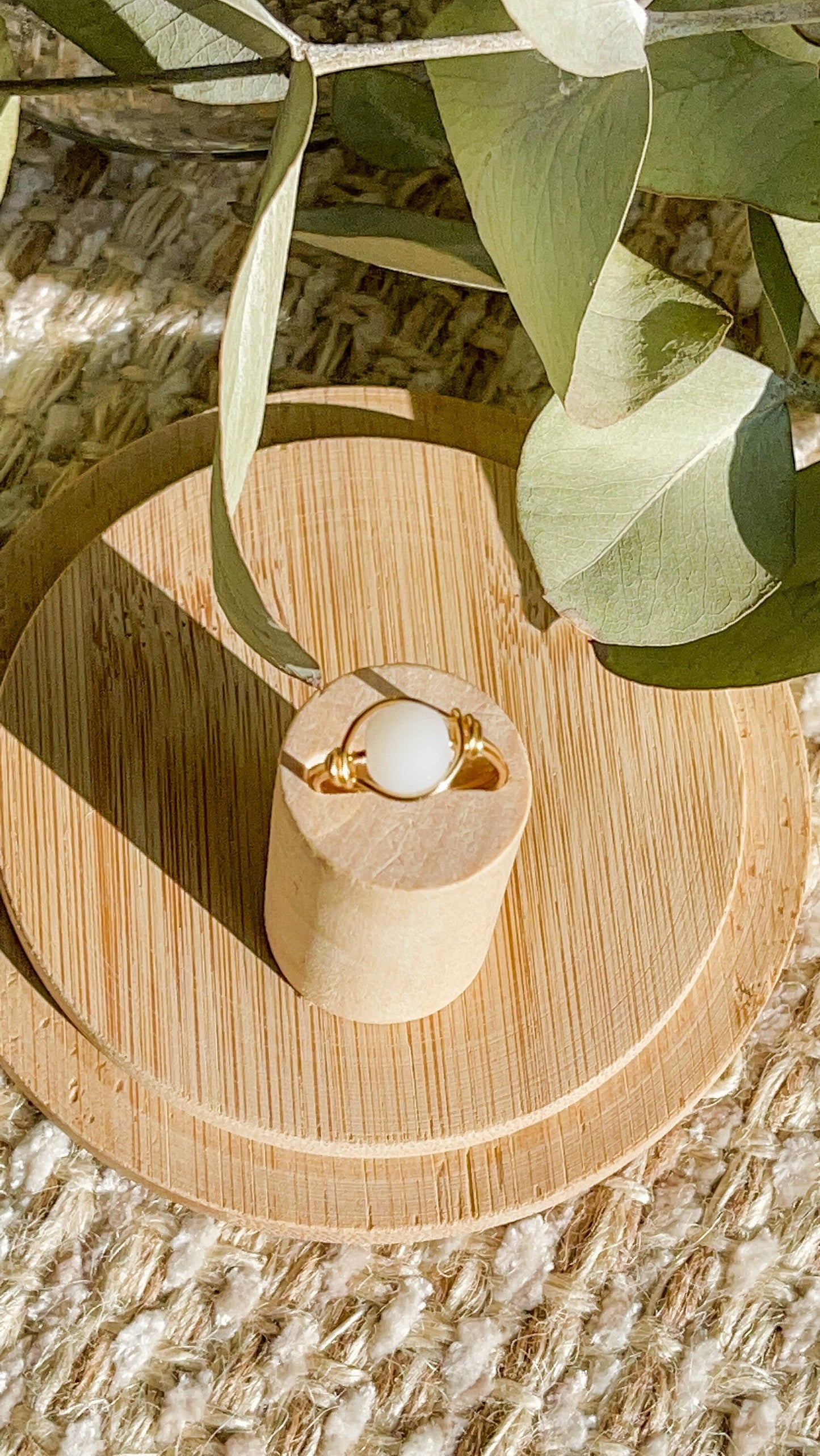 Lilly ring