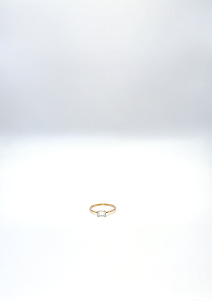 white sapphire ring
