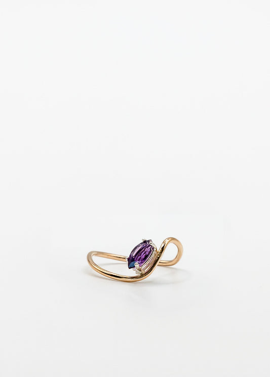 Lily ring